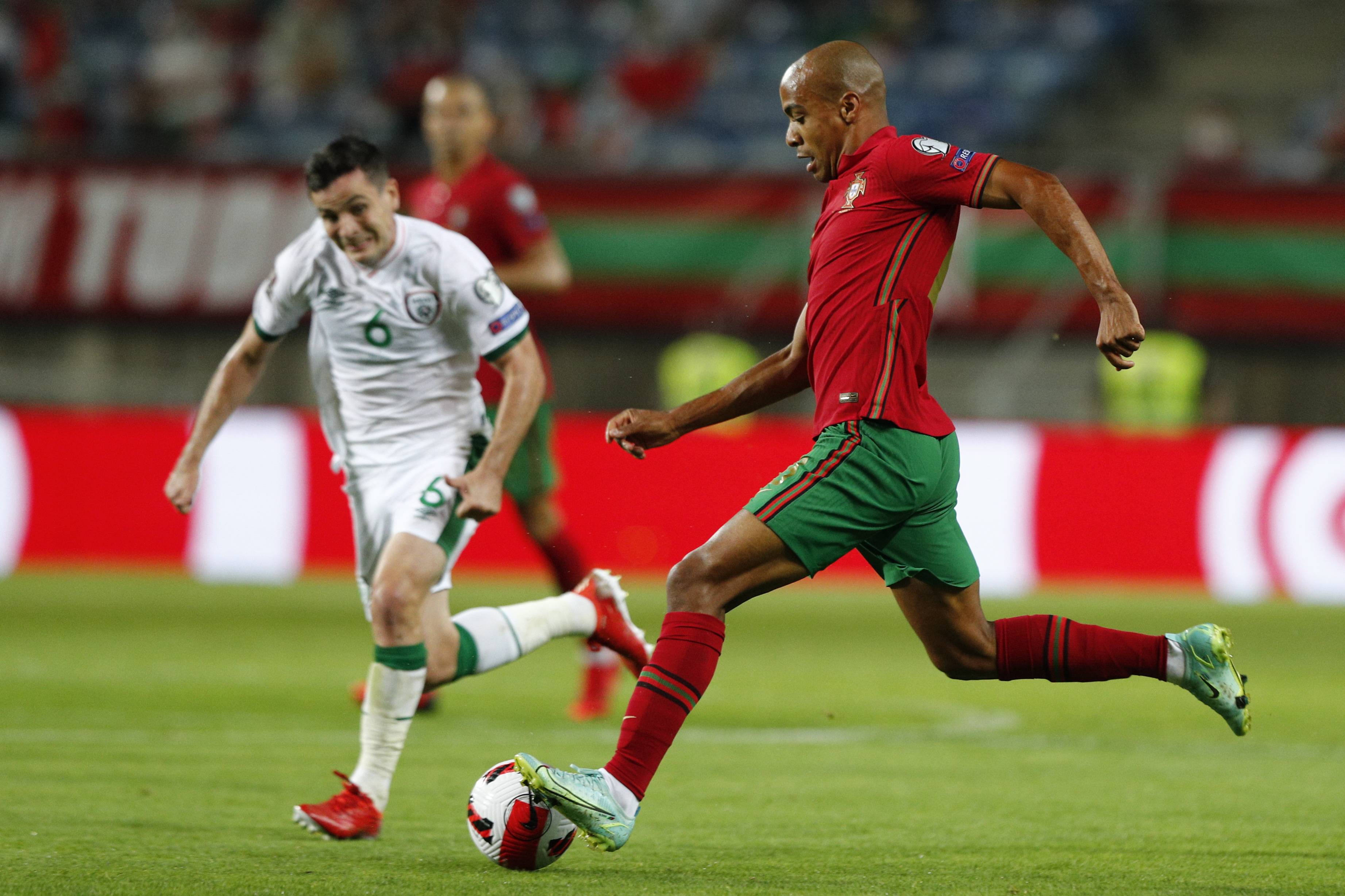 则在比赛中 则在比赛中