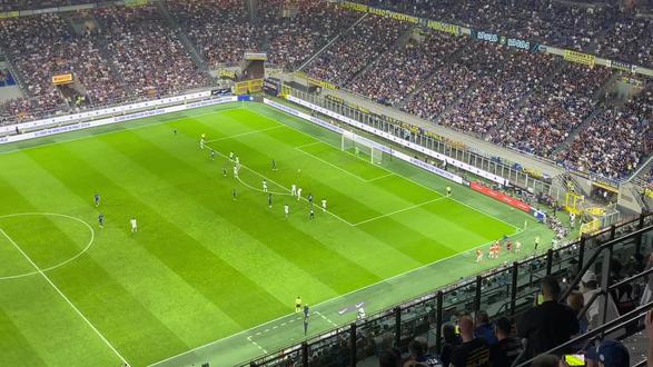 展现了他的 展现了他的