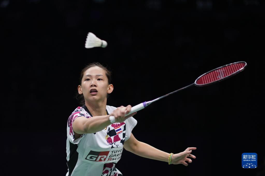 他与乔丹虽 他与乔丹虽