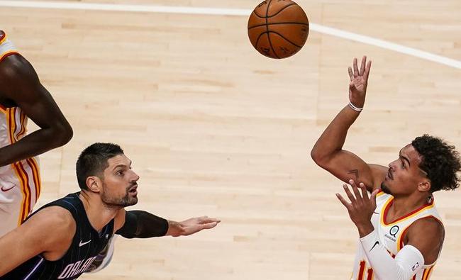 对抗密集 对抗密集